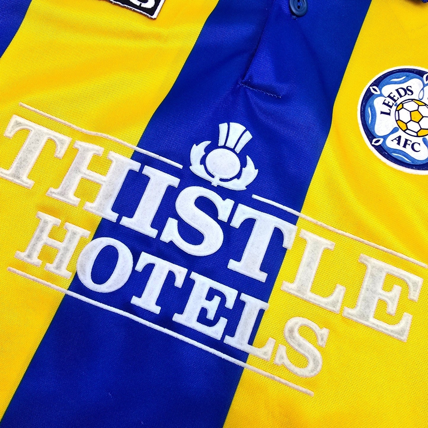 1993/95 Leeds United Away Football Shirt (L) Asics
