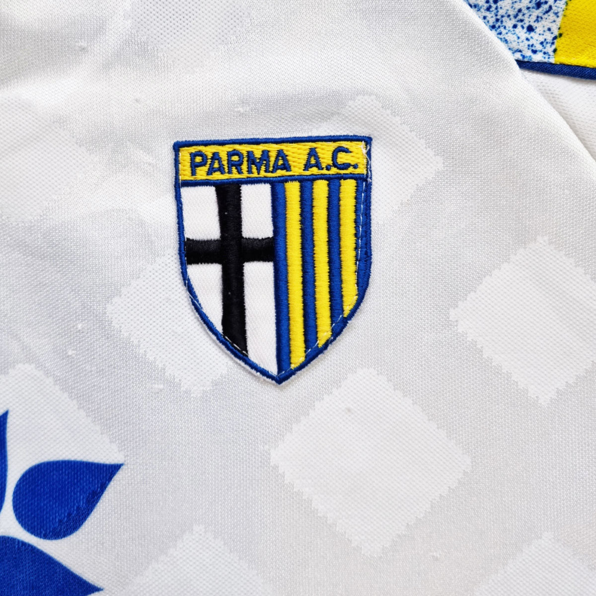 1995/97 Parma Home Football Shirt (L) Puma #6 Couto