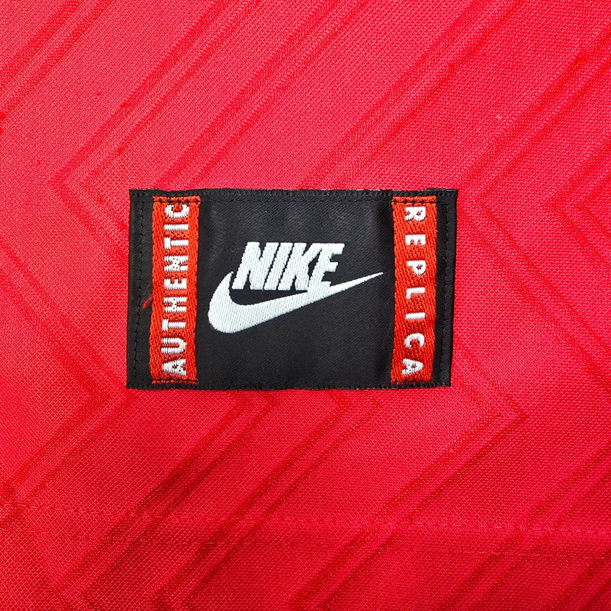 1996/98 Arsenal Home Football Shirt (M) Nike #10 Bergkamp