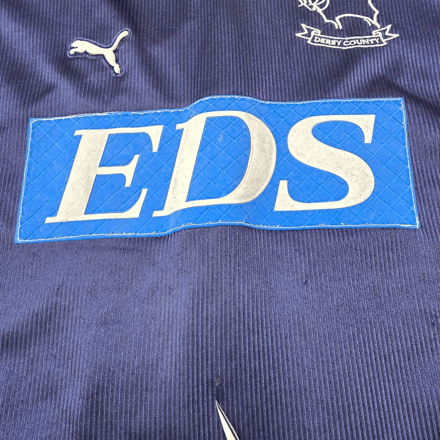 1999/01 Derby County Away Football Shirt (S) Puma #10 Kinkladze