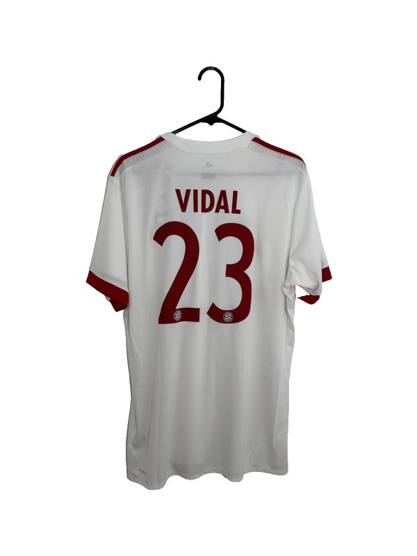 Bayern Munich Vidal #23 2017/18 3rd Large Shirt Adidas BNWT CD6588