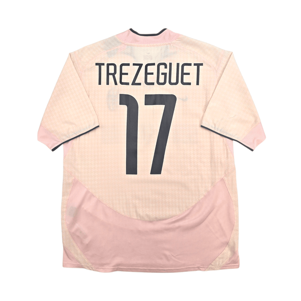 2004/06 Juventus Away Football Shirt (L) Nike #17 Trezeguet