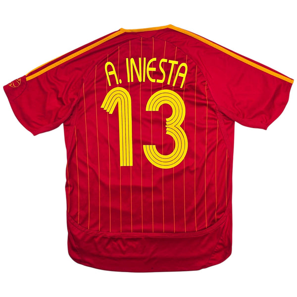2006/08 Spain Home Football Shirt (L) Adidas #13 A. Iniesta