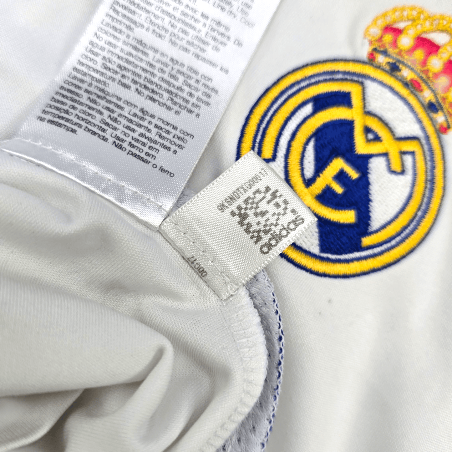 2007/08 Real Madrid Home Football Shirt (L) Adidas #10 Robinho