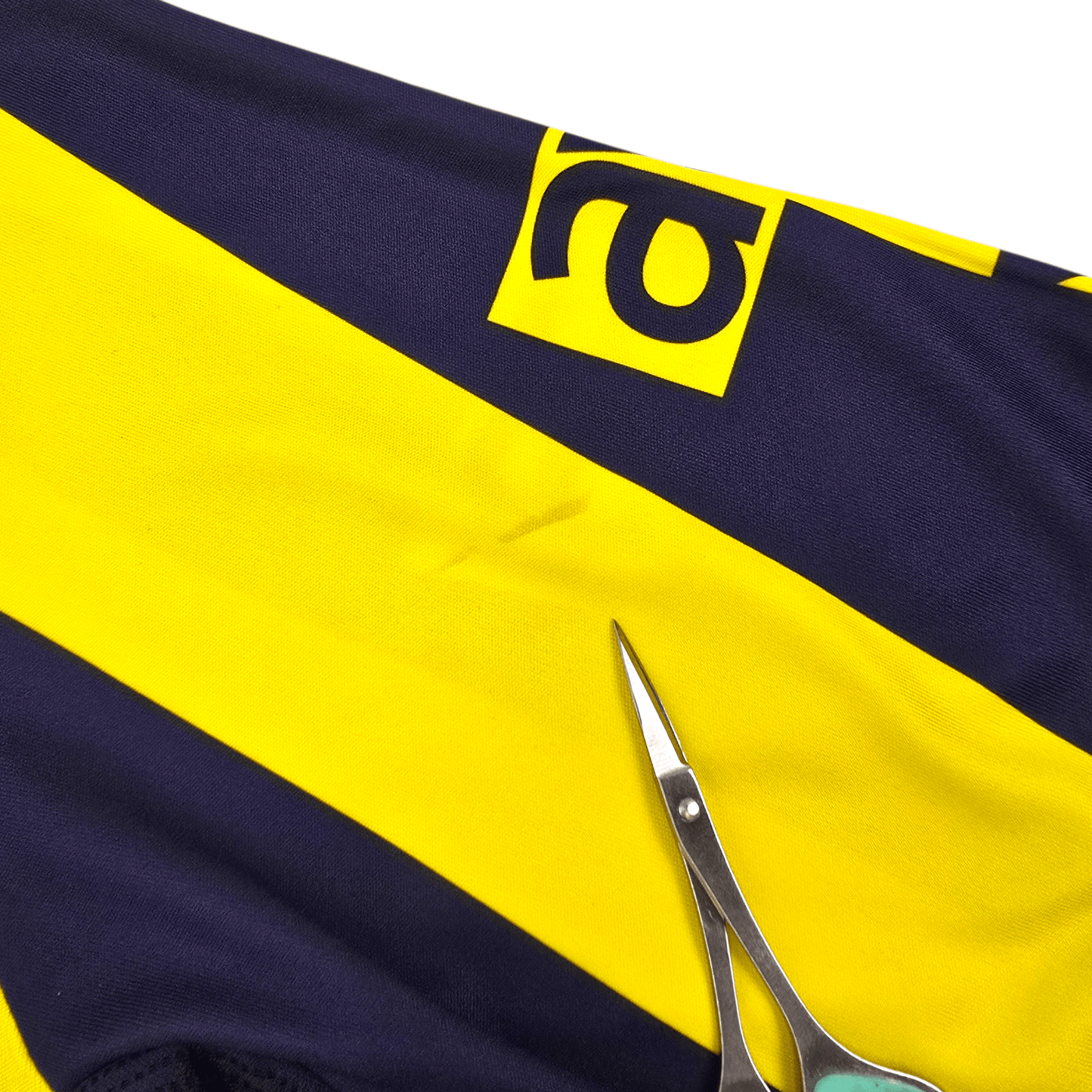 2008/09 Fenerbahce Home Football Shirt (M) Adidas #3 Carlos