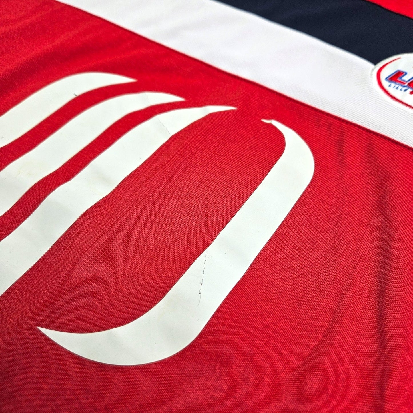 2011/12 LOSC Lille Home Football Shirt (XL) Umbro #10 Hazard