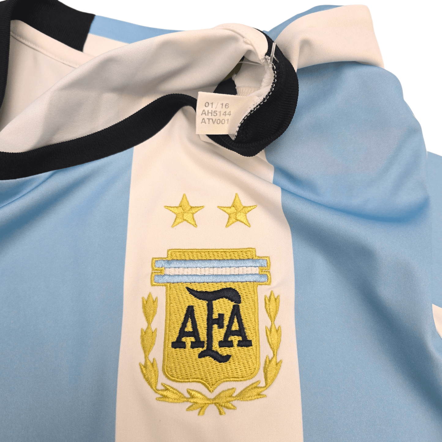 2016/17 Argentina Home Football Shirt (M) Adidas #10 Messi