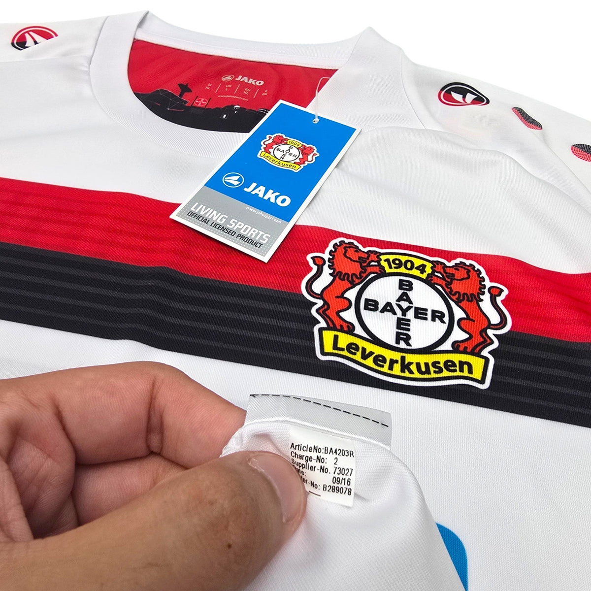 2016/17 Bayer Leverkusen Third Football Shirt (L) Jako #7 Chicharito (BNWTs)