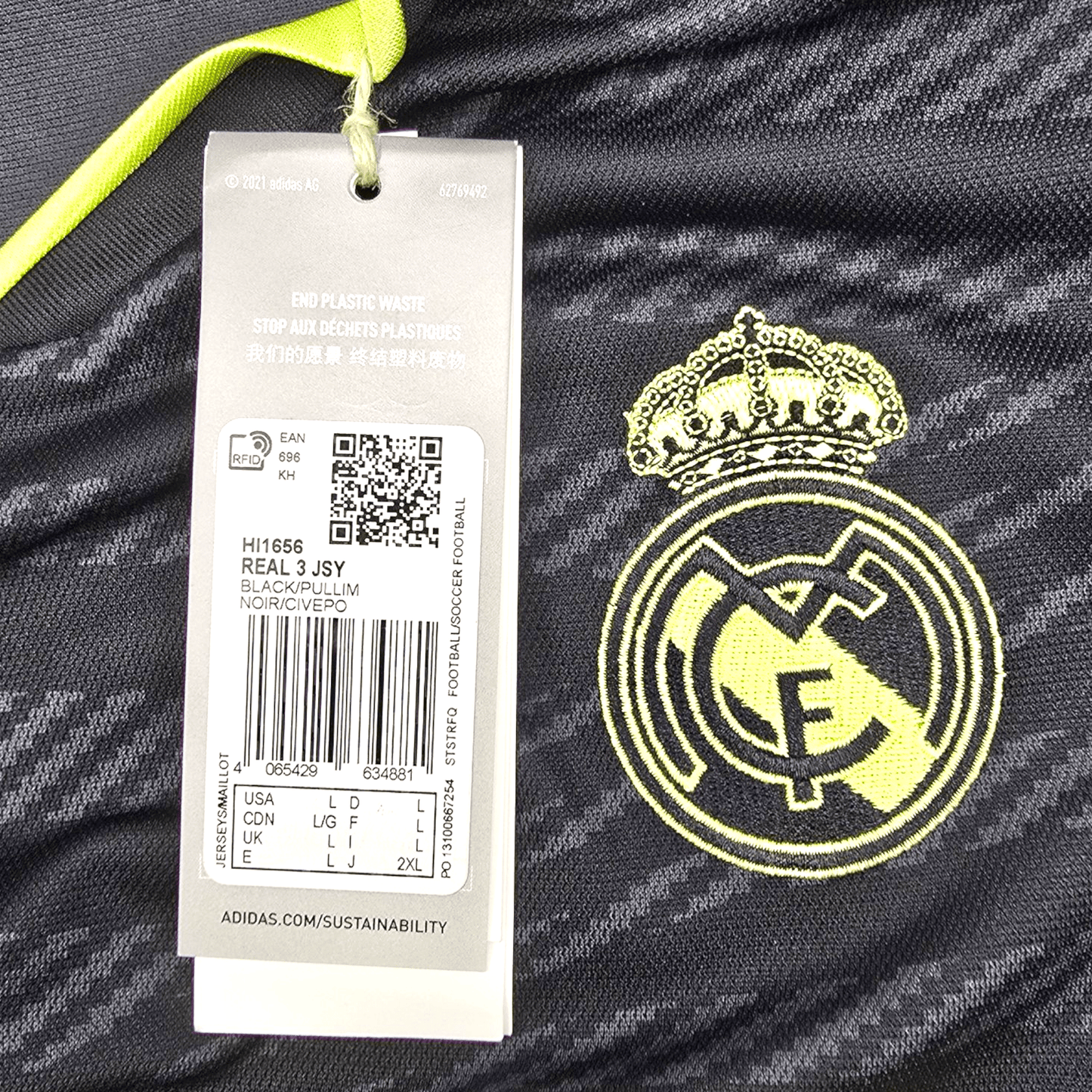 2022/23 Real Madrid Third Football Shirt (L) Adidas #9 Benzema