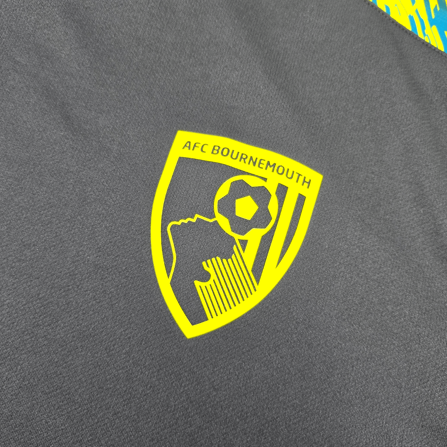2023/24 Bournemouth Training Shirt (L) Umbro