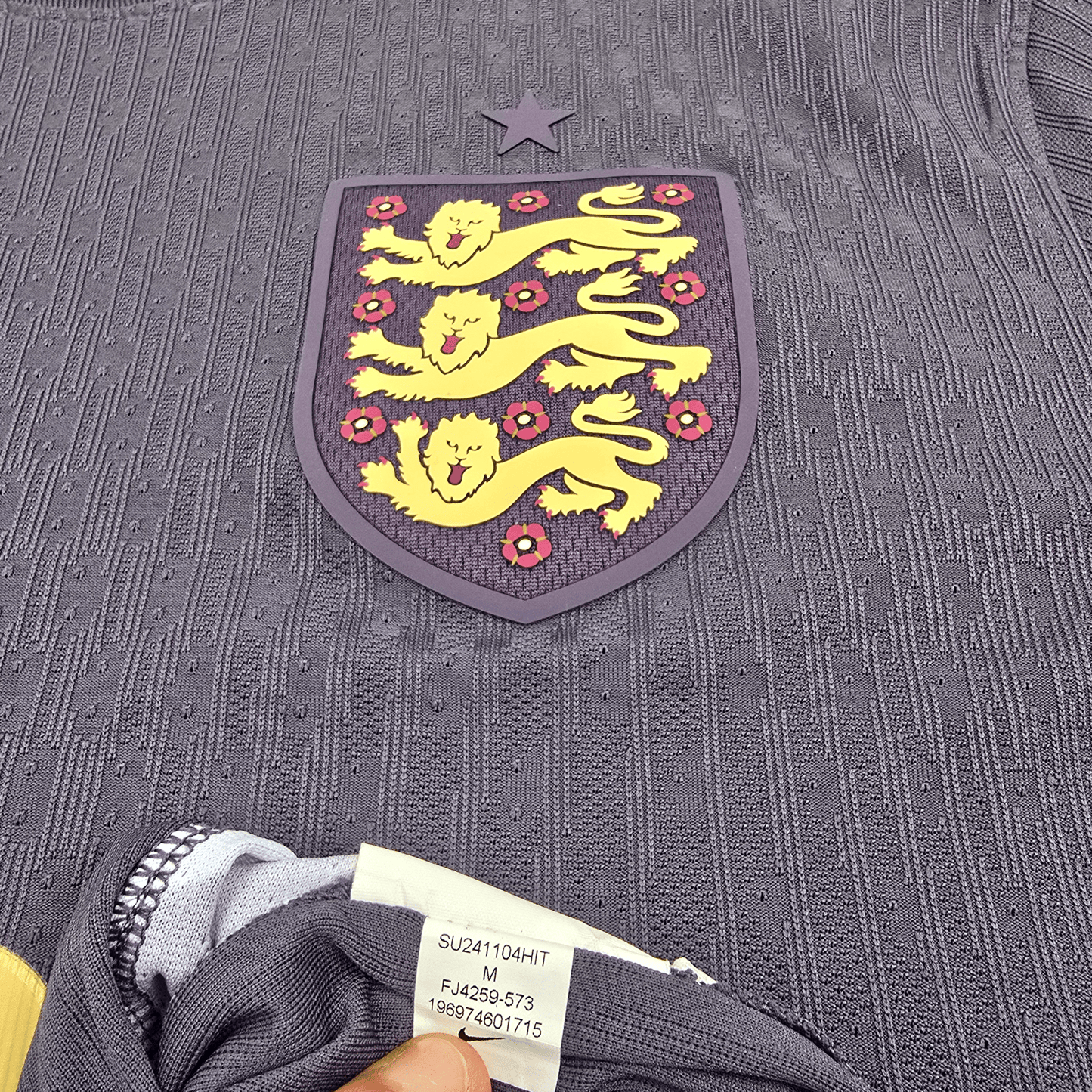2024/25 England Away Football Shirt (M) Nike #10 Bellingham (Player Version)