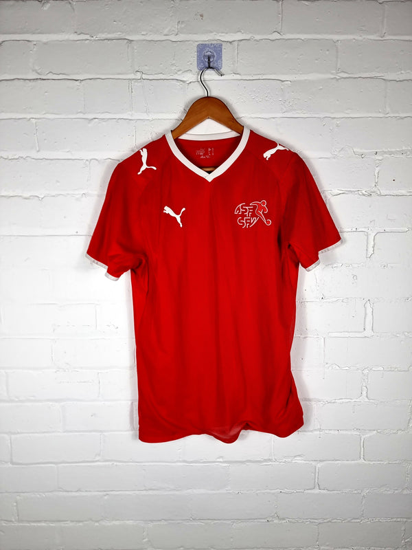 Puma Switzerland 2008/10 Home Shirt Small