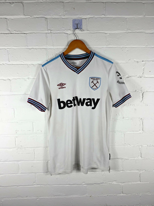 Umbro West Ham United 2019/20 Away Shirt Medium