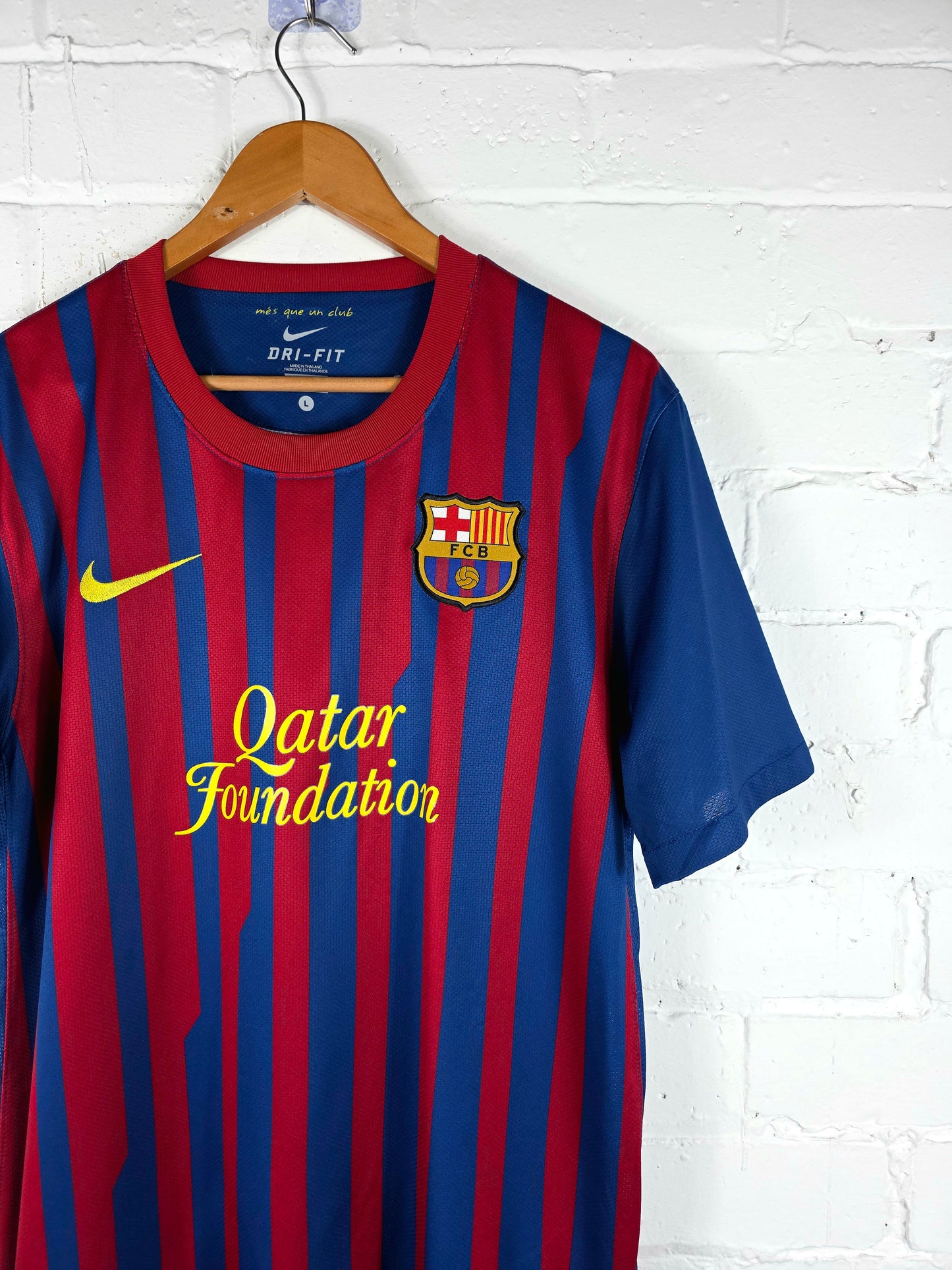 Nike Barcelona 2011/12 Home Shirt Large