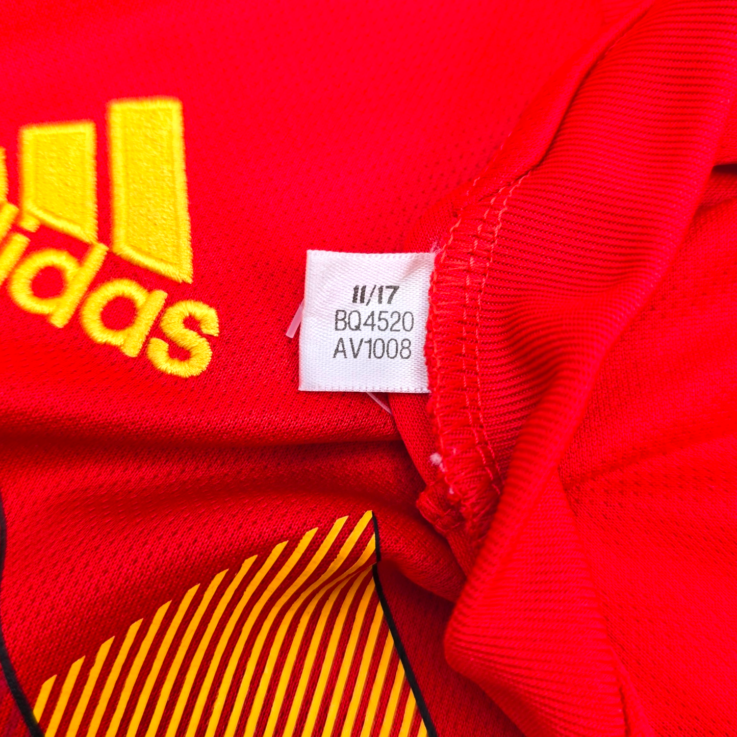 2018/20 Belgium Home Football Shirt (XL) Adidas