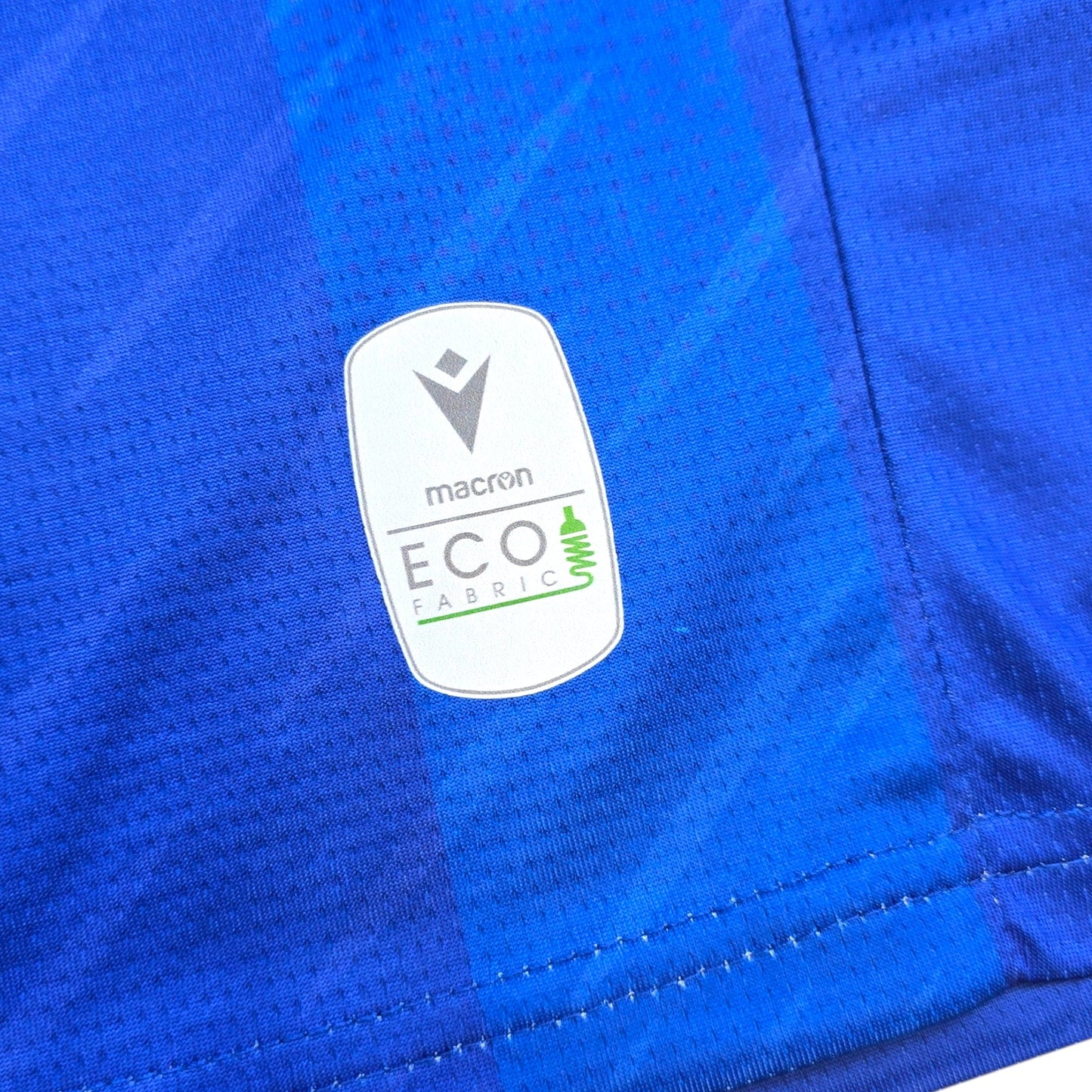 2023/24 Central African Republic Home Football Shirt (XL) Macron