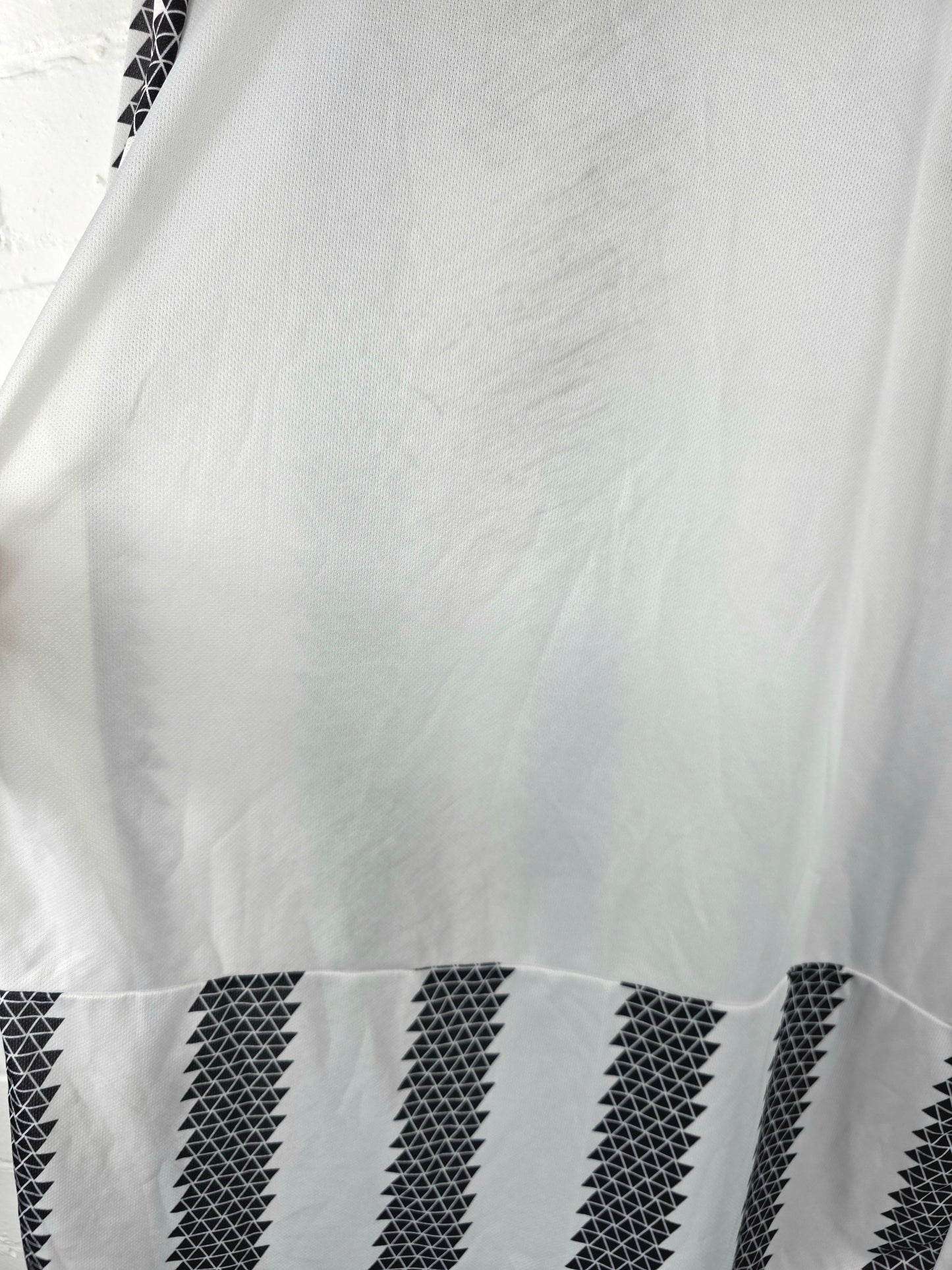 Adidas Juventus 2022/23 Home Shirt XL