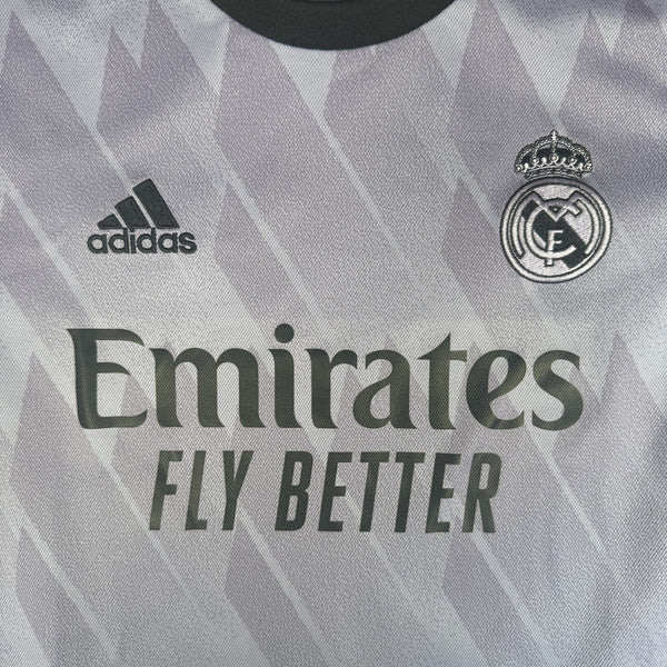 Real Madrid 2022/2023 Away Football Shirt Medium
