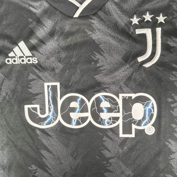 Juventus 2022/2023 Away Football Shirt Men’s Small