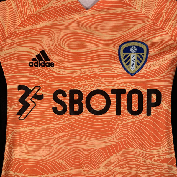 Leeds United 2021/2022 Goalkeeper Football Shirt Small