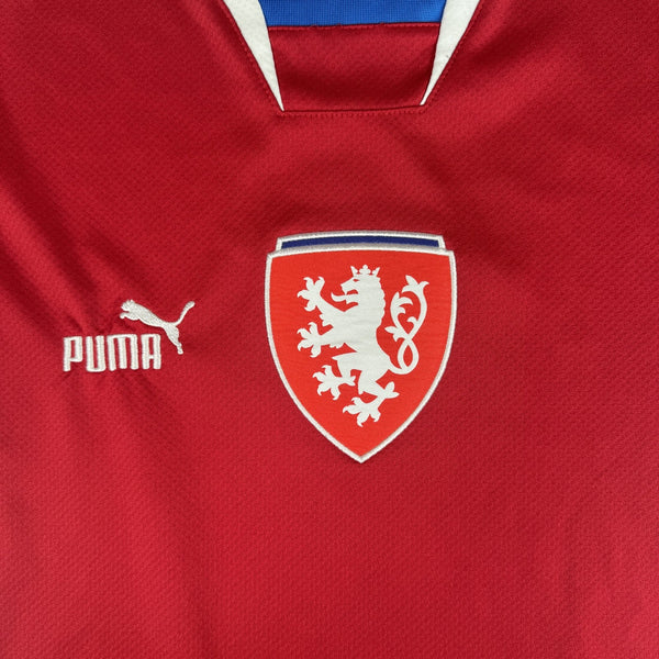 Czech Republic 2022/2023/2024 Home Football Shirt Small
