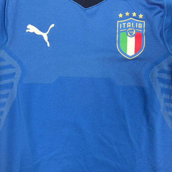 Italy 2017/2018 Home Football Shirt Men’s Large