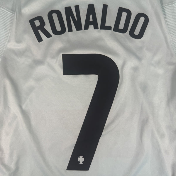 RONALDO 7 Portugal 2020/2021 Away Football Shirt Small