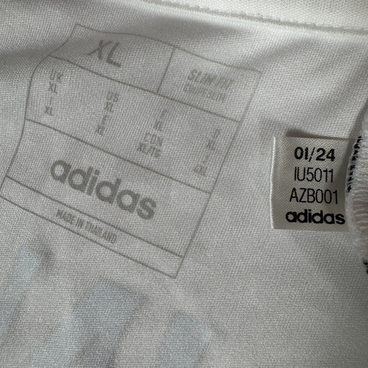 BELLINGHAM 5 Real Madrid 2024/2025 Home Football Shirt XL