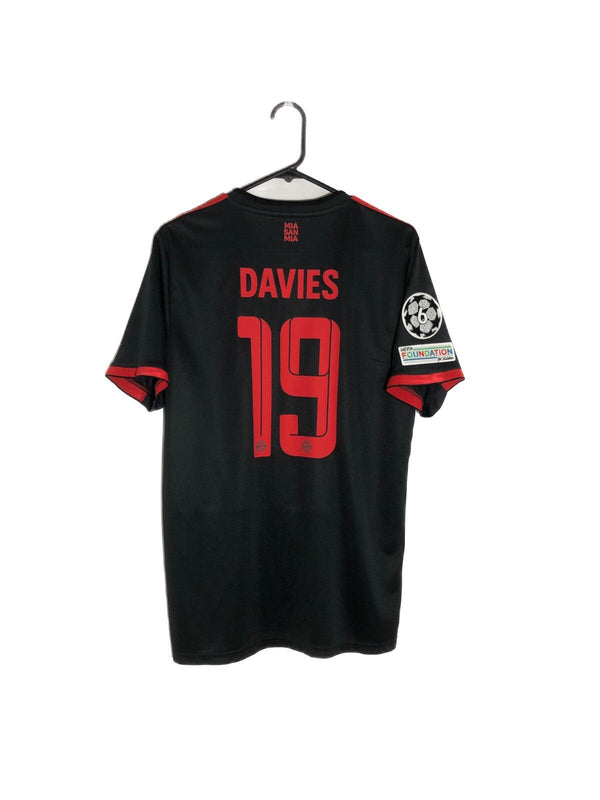 Bayern Munich Davies #19 2022/23 Large 3rd Shirt Excellent Condition H39907