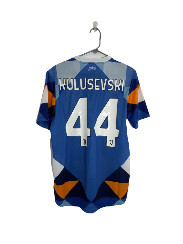 Juventus Kulusevski #44 2021/22 Medium 4th Shirt BNWT HM6516