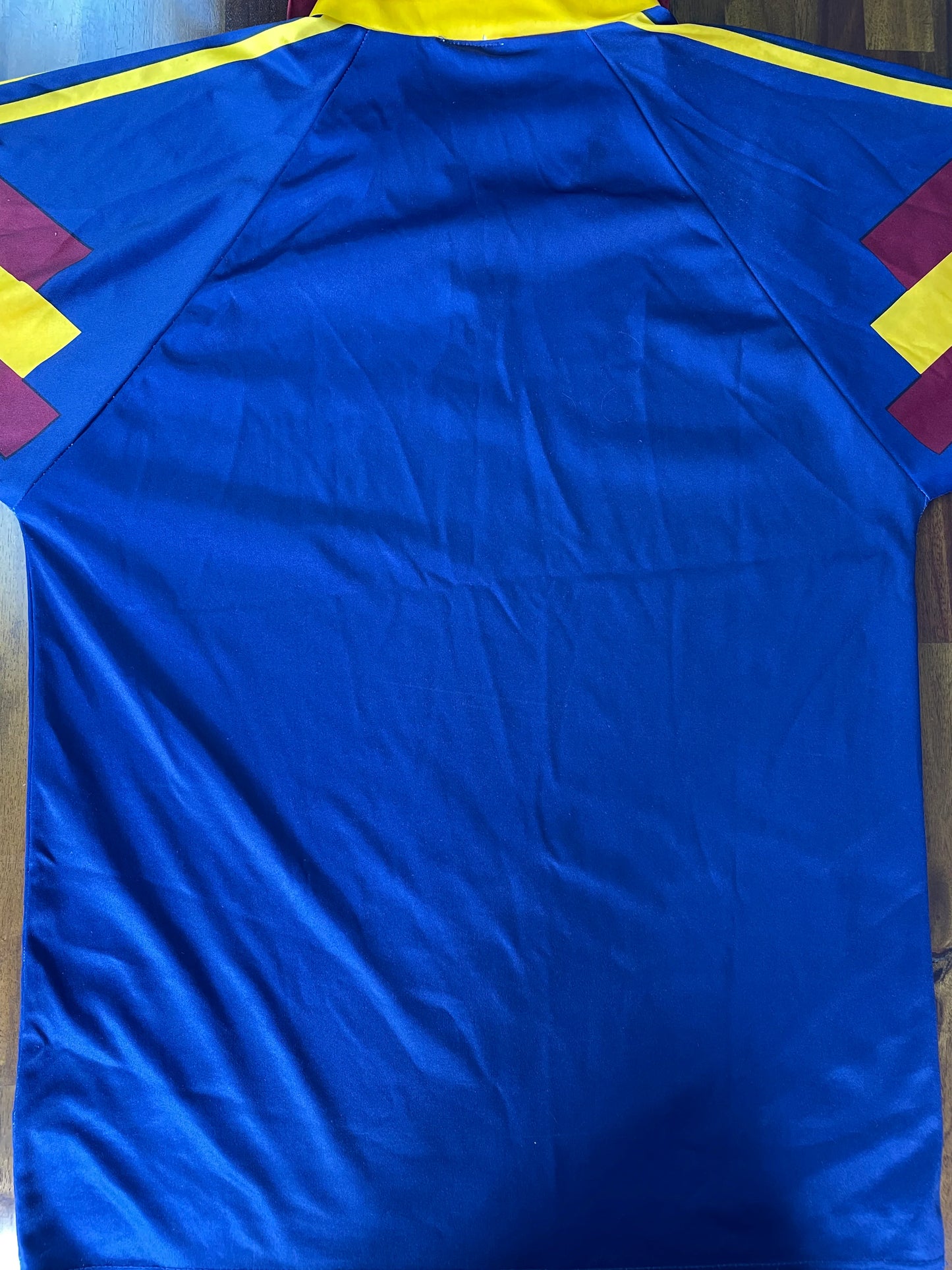 Store Shirt • Roma • 1991 • Adidas • Third • Size M • With Shorts