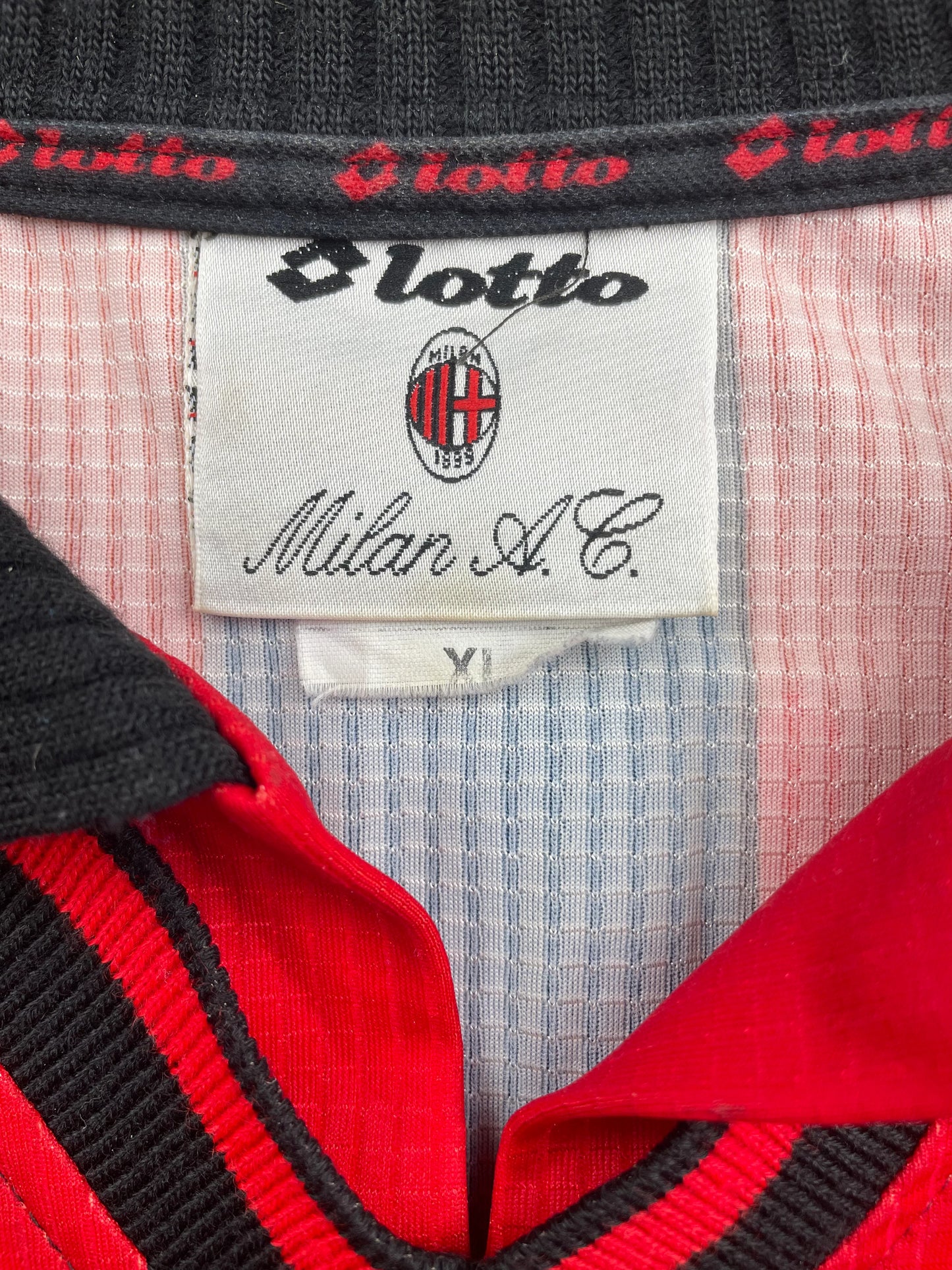 Match Shirt • Club • AC Milan • 1997 • Lotto • Home • #9 • Patrick Kluivert • Match Worn