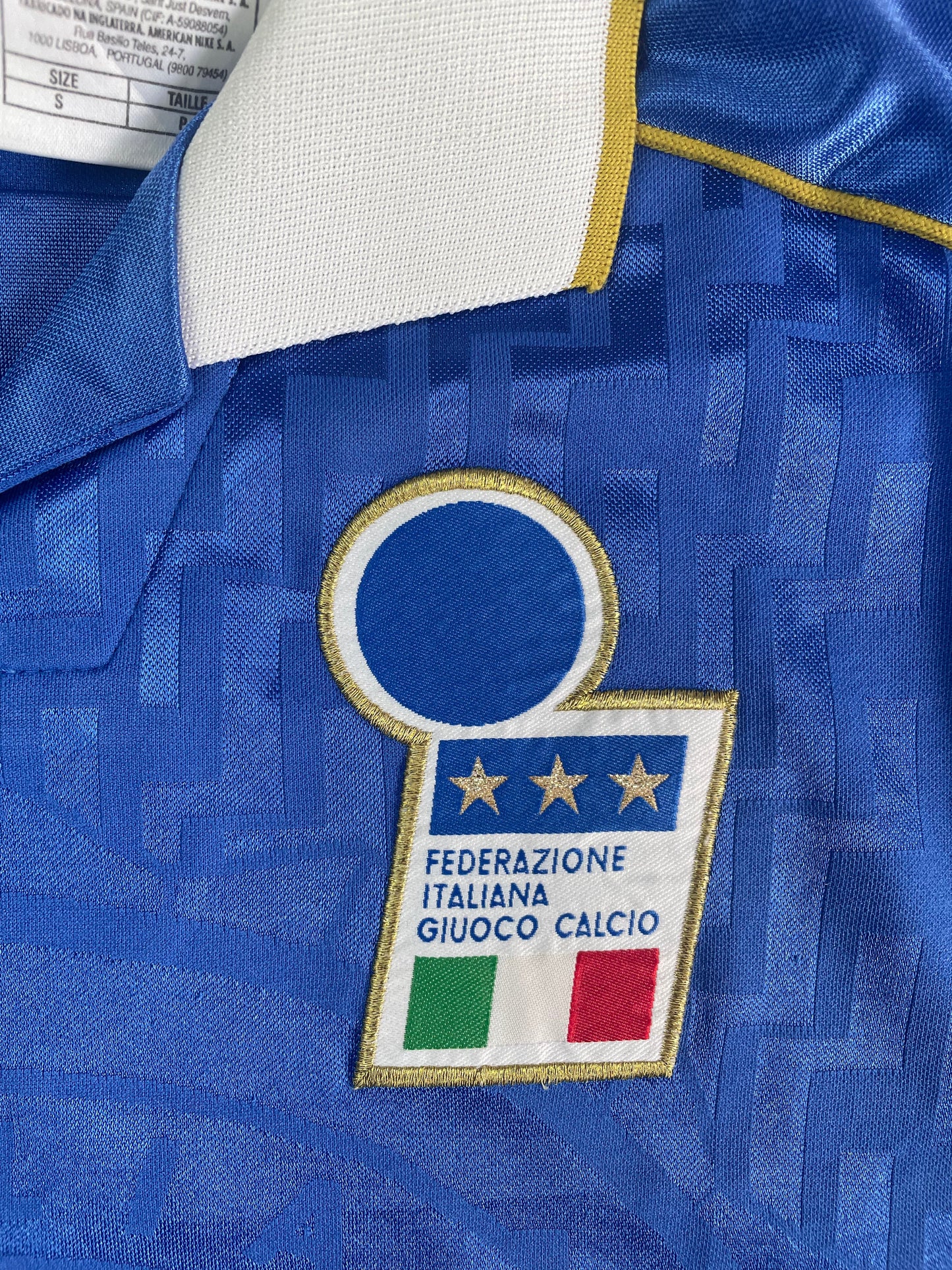 Store Shirt • Italia • 1995 • Nike • Home • Size S