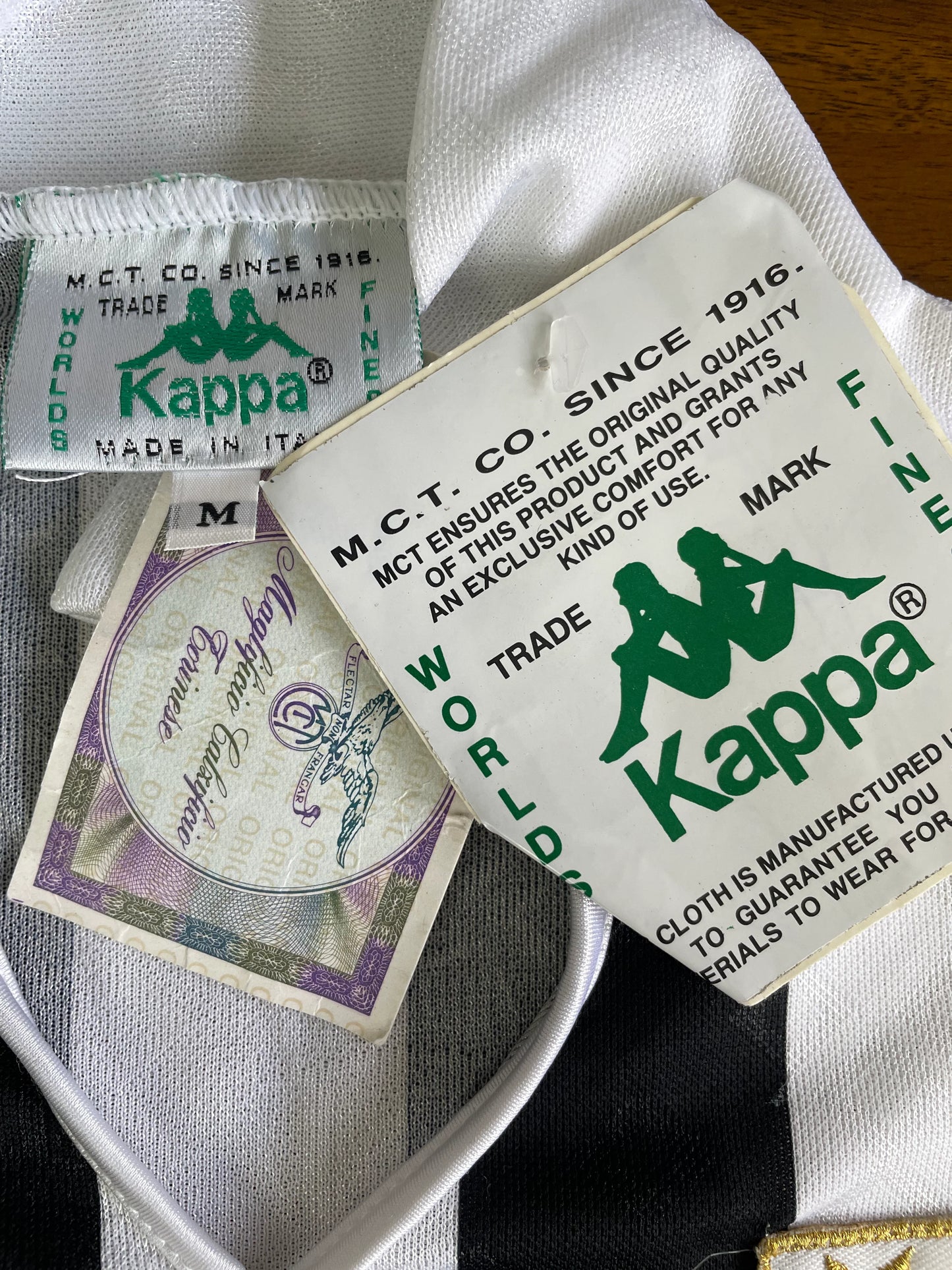 Store Shirt • Juventus • 1990 • Kappa • Size M • Full Kit • BNWT