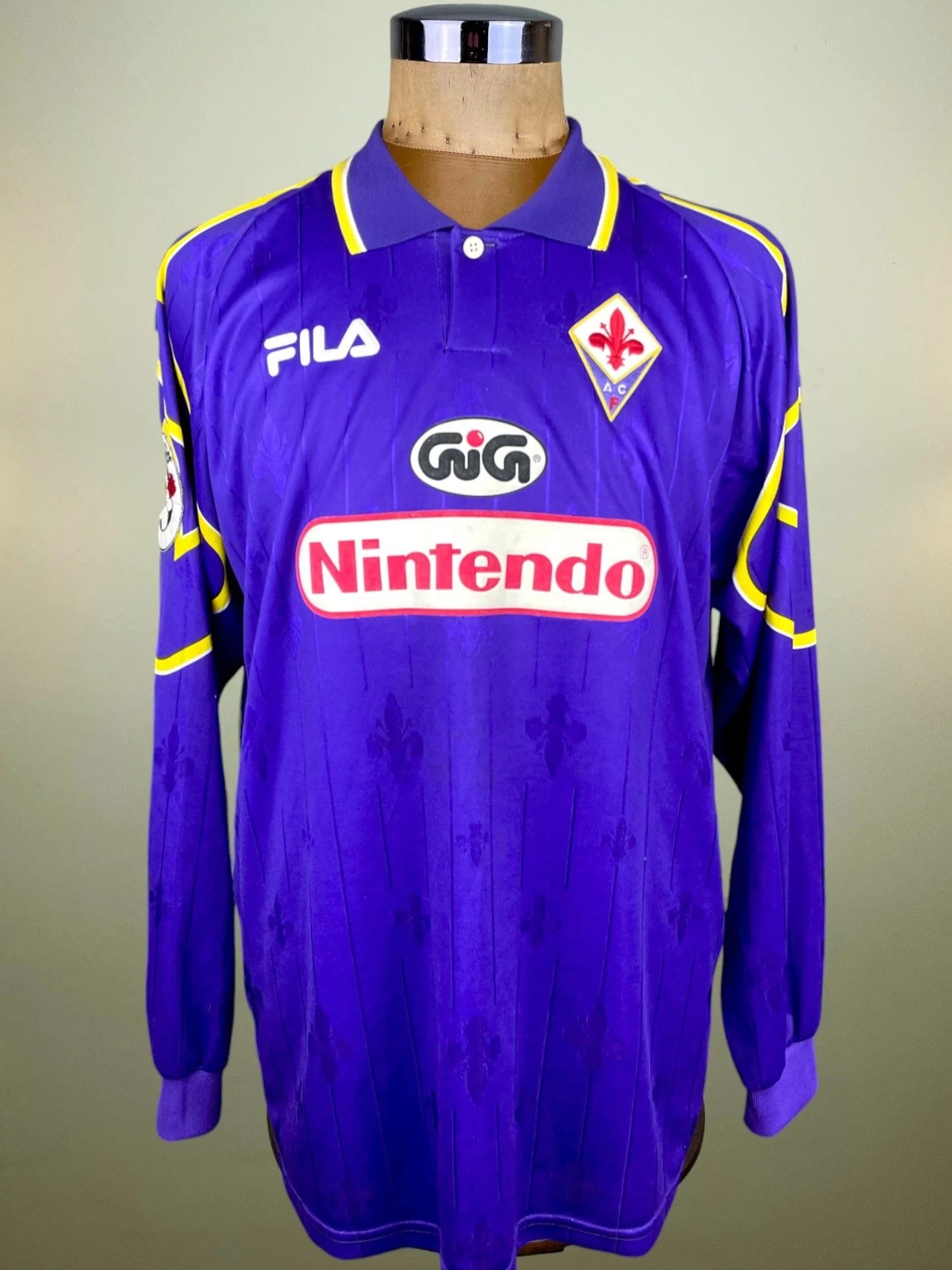 Match Shirt • Club • Fiorentina • 1997 • Fila • Home • #9 • Gabriel Batistuta • Match Worn • Signed
