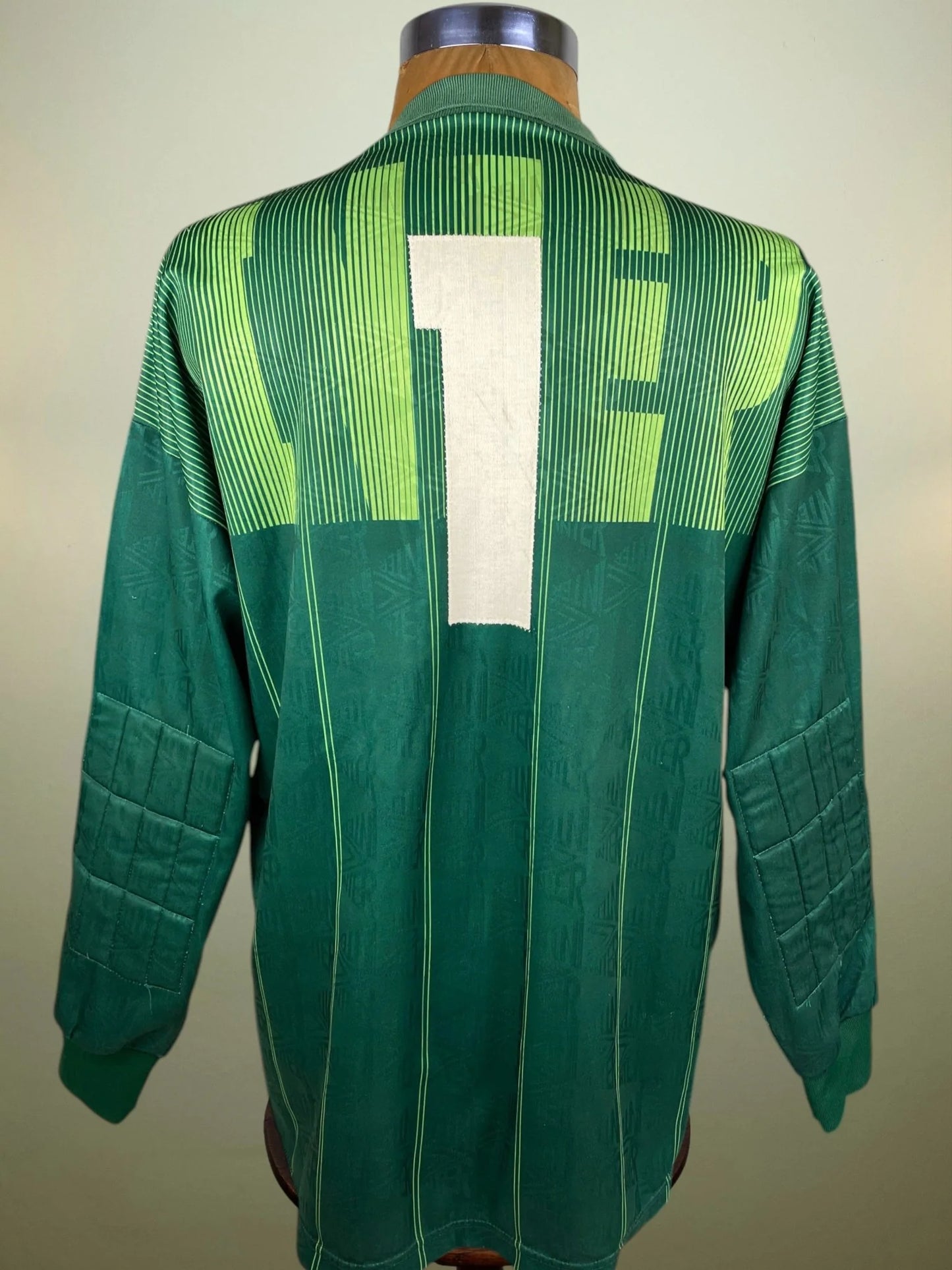 Match Shirt • Club • Inter • 1991 • Umbro • Keeper • #1 • Walter Zenga • Match Worn