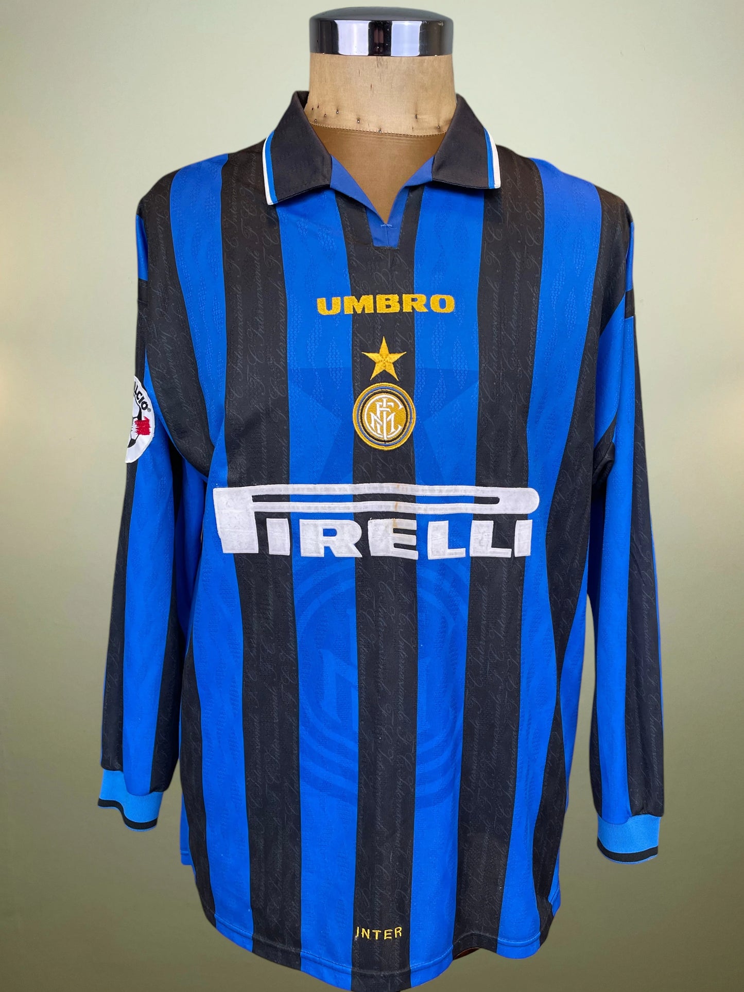 Match Shirt • Club • Inter • 1996 • Nike • Home • #9 • Ivan Zamorano • Match Worn