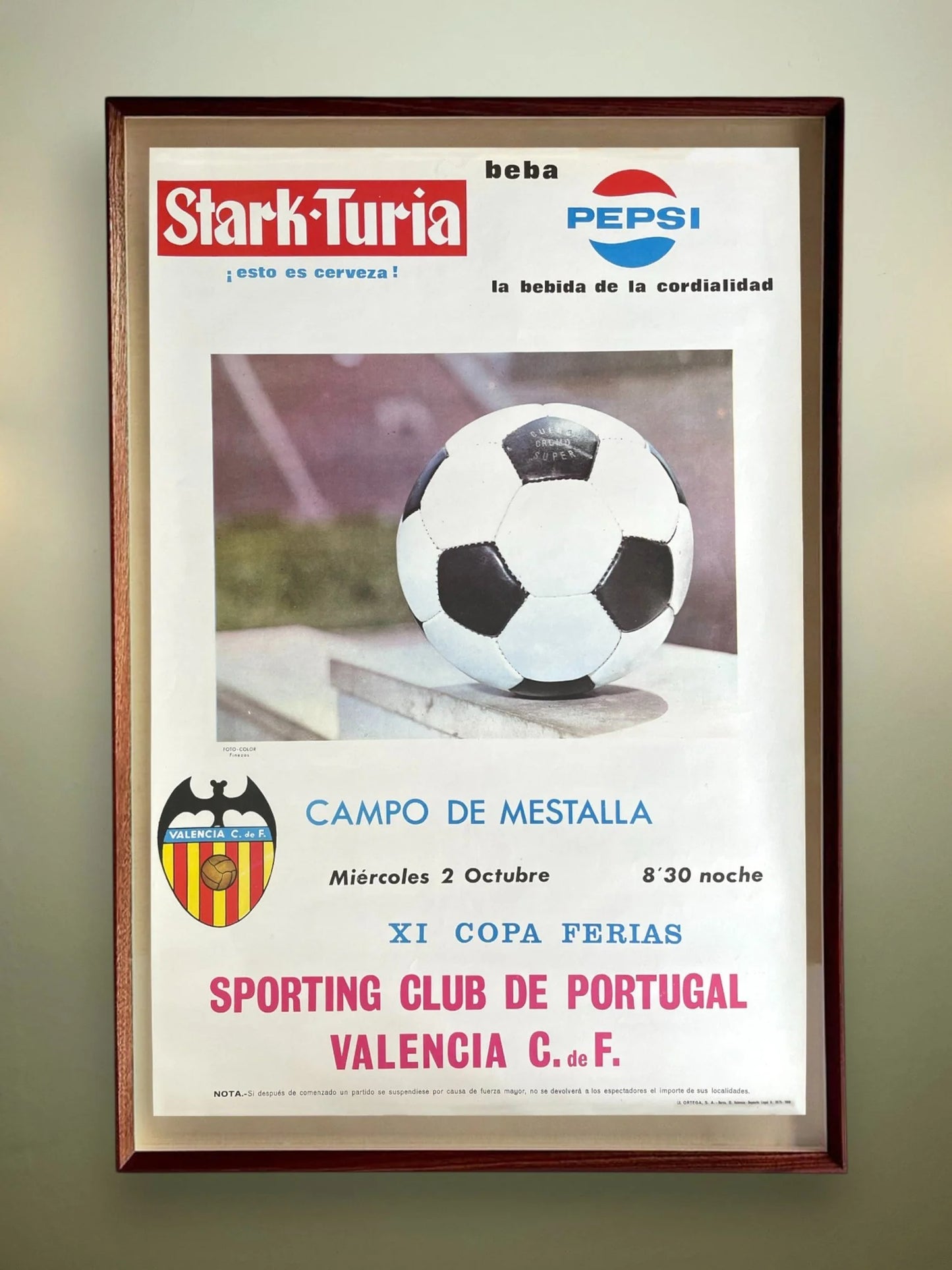 Store Memorabilia • Poster • Valencia vs Sporting Club de Portugal • 1968 • Official Fairs Cup Poster