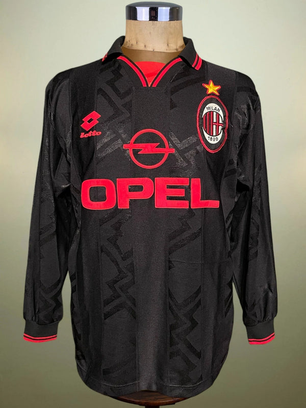 Store Shirt • AC Milan • 1996 • Lotto • Third • Size M