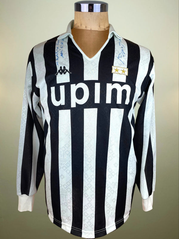 Store Shirt • Juventus • 1989 • Kappa • Home • Size XL • Signed by Roberto Baggio