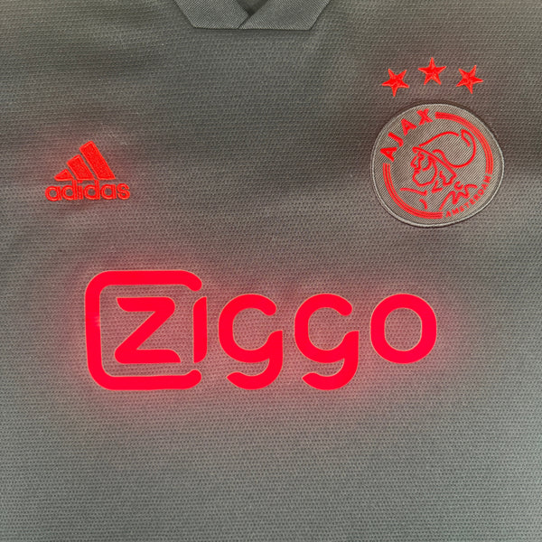 Ajax 2021/2022 Third Football Shirt XL