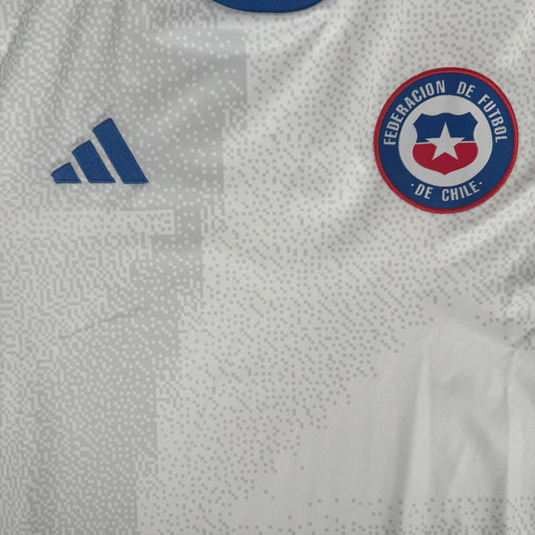 Chile 2022/2023/2024 Away Football Shirt Small