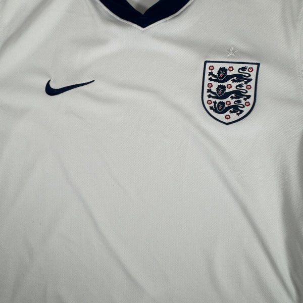 England 2024/2025 Home Football Shirt XL