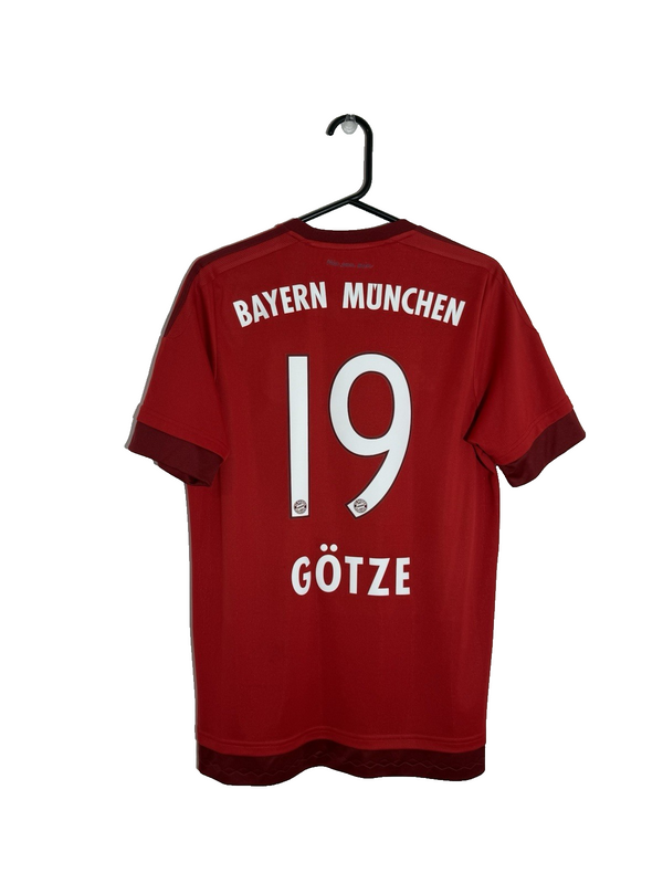 Bayern Munich Gotze #19 2015/16 Medium Home Shirt Excellent Condition S08806