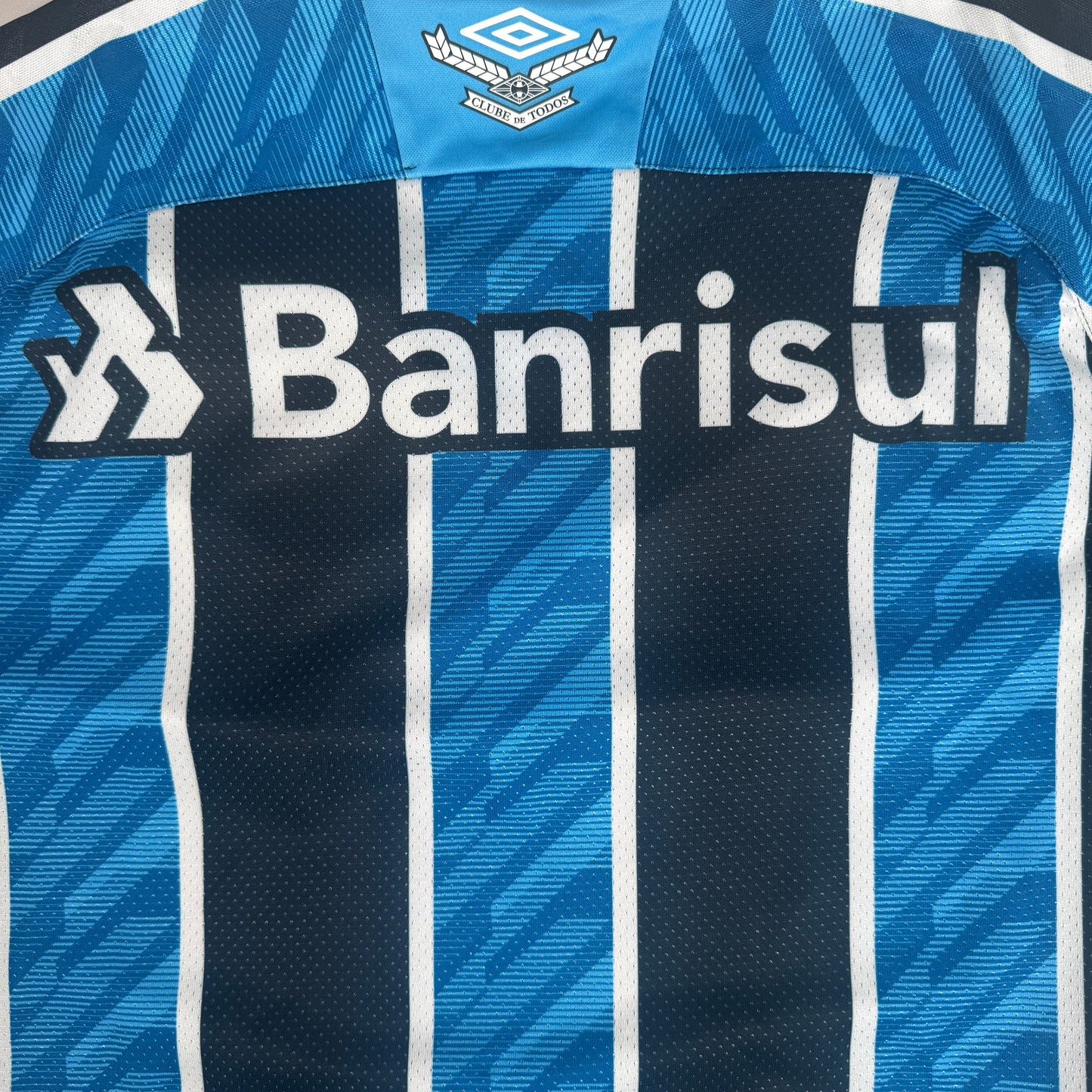 Gremio 2020/2021 Home Football Shirt Medium