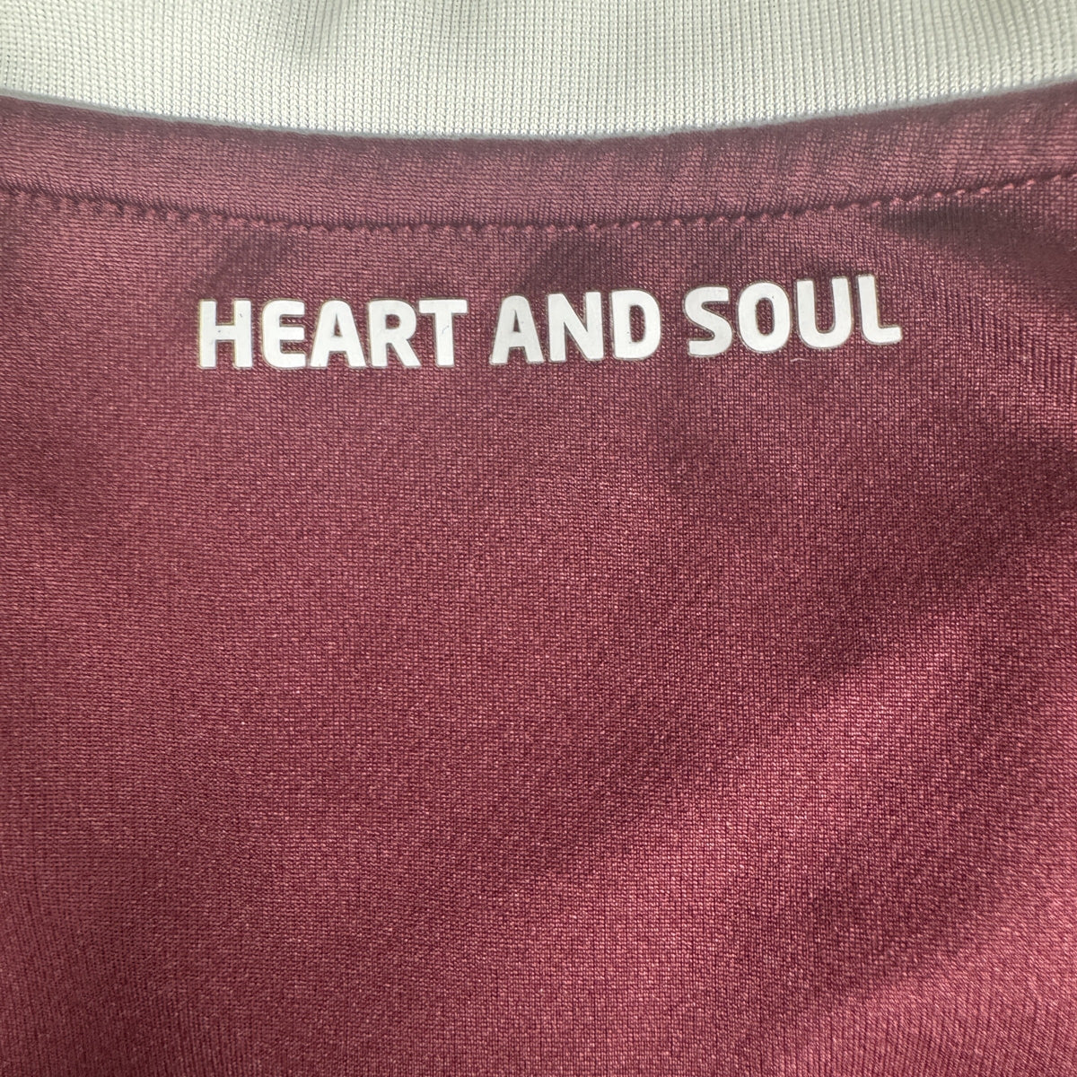 Heart of Midlothian 2019/2020 Home Football Shirt XXL