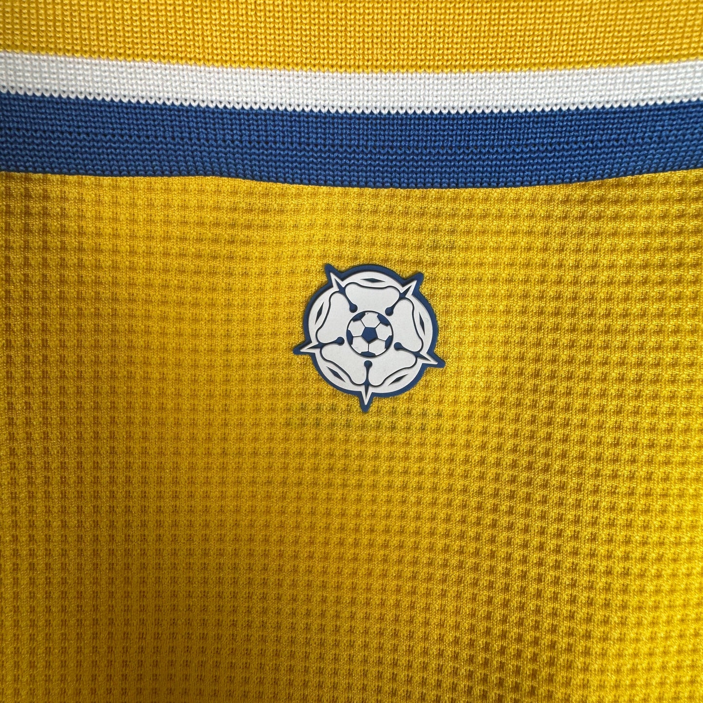 Leeds United 2024/2025 Away Football Shirt Medium