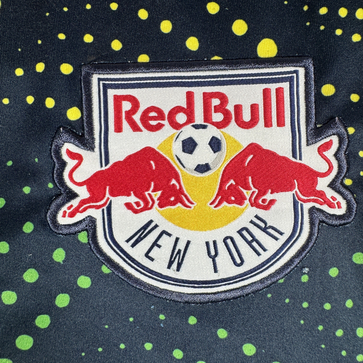 New York Red Bulls 2019/2020 Pre-Match Pride Training Football Shirt XL