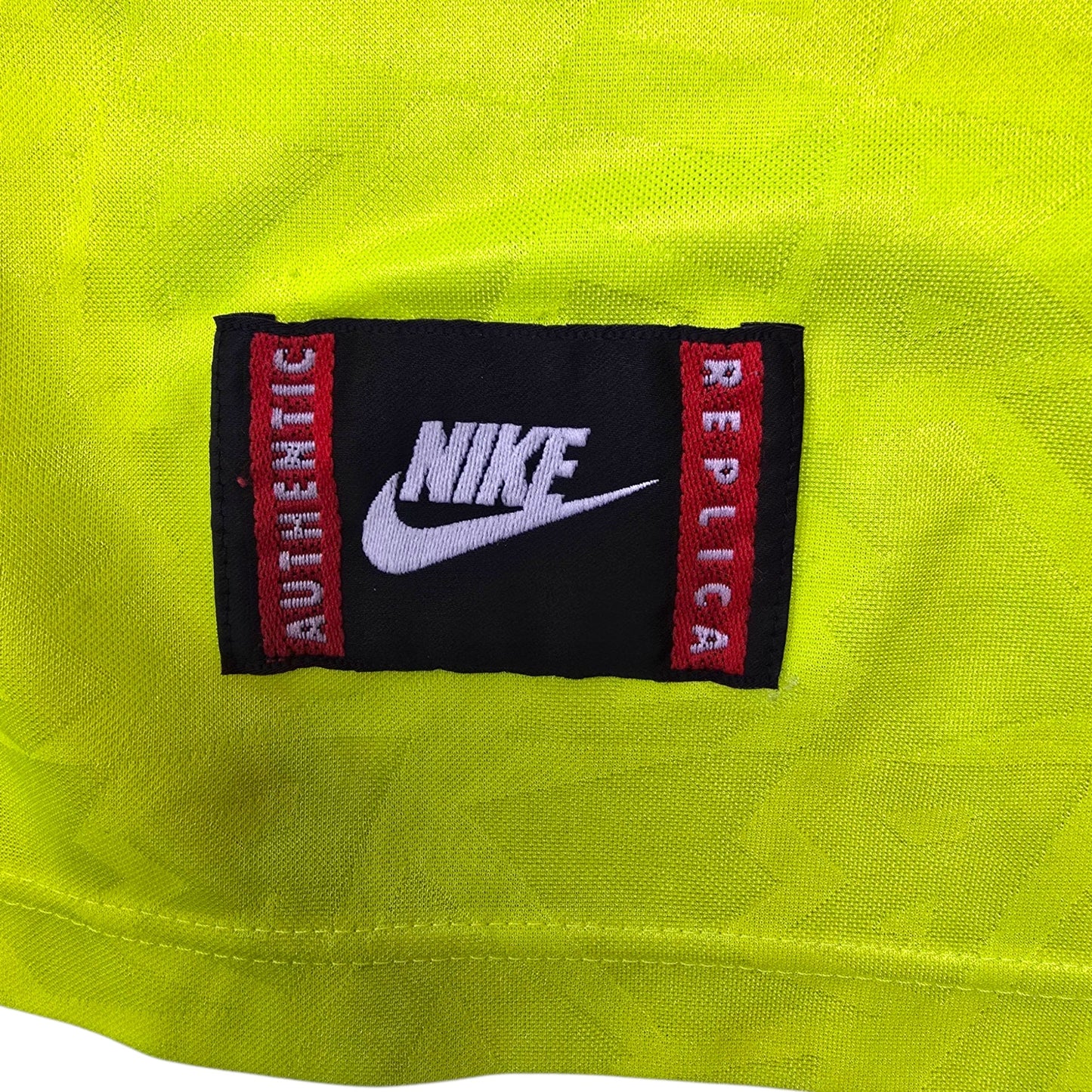 1995/96 Dortmund Home Football Shirt (L) Nike