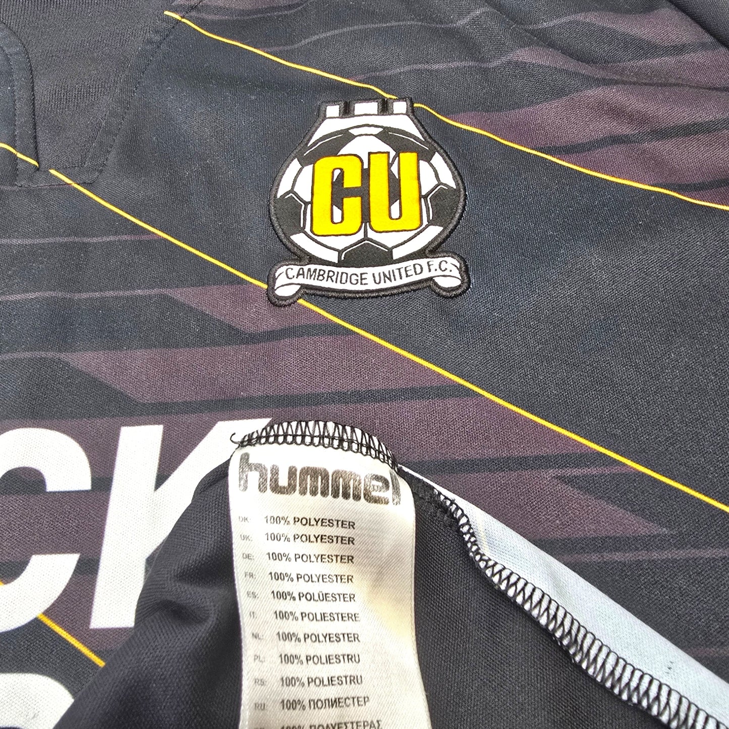 2021/22 Cambridge United Away Football Shirt (L) Hummel #14 Hoolahan